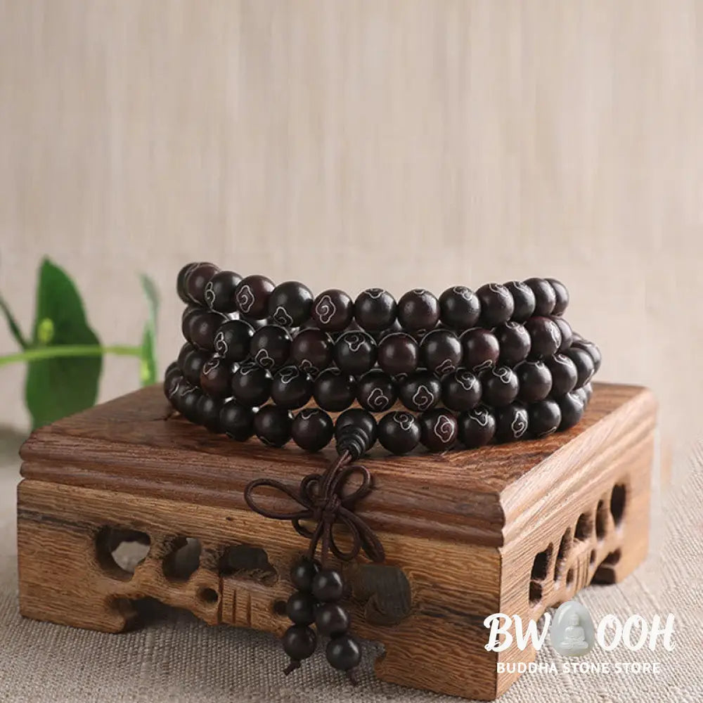BWOOOH 925 Sterling Silver Inlaid Small Leaf Red Sandalwood Om Mani Padme Hum Auspicious Clouds Protection Bracelet. Features intricate silver inlay on rich red sandalwood beads, ideal for spiritual protection and mindful presence. - View 2