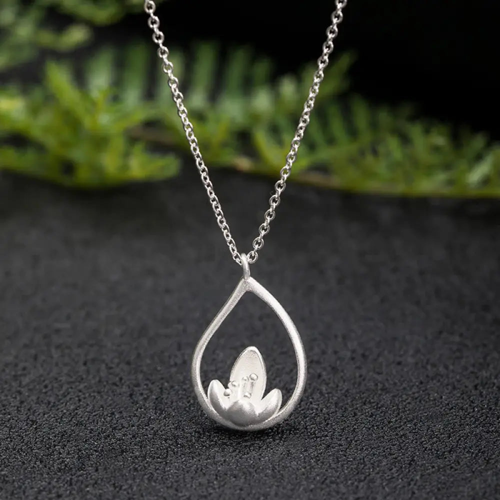 BWOOOH 925 Sterling Silver Lotus Flower Floral Enlightenment Necklace Pendant - BWOOOH spiritual jewelry piece