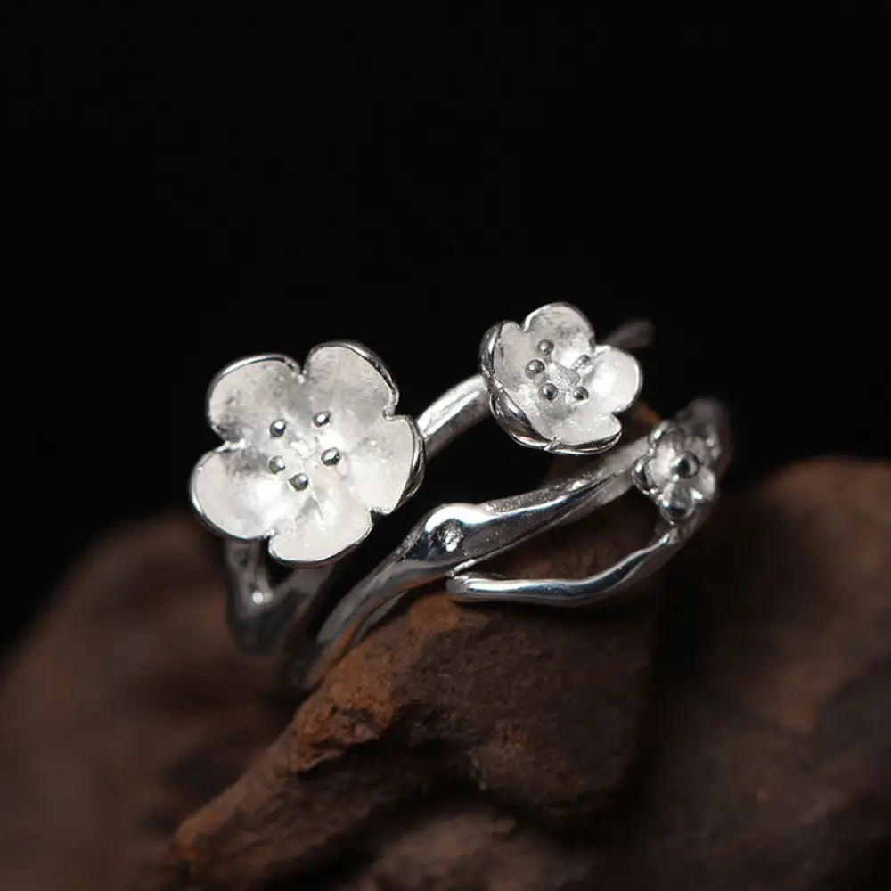 Buddha Stones 925 Sterling Silver Plum Bossom Balance Ring - Silver stamens - Ring