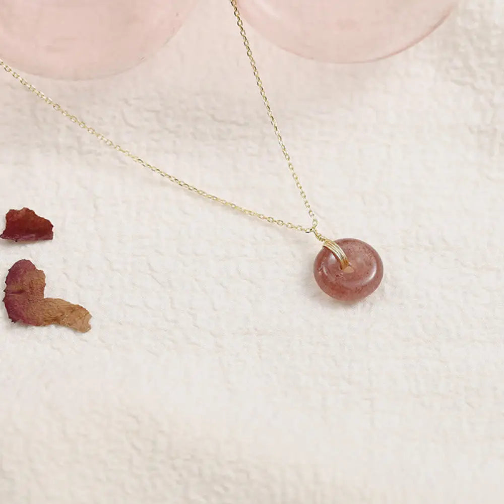 BWOOOH 925 Sterling Silver Strawberry Quartz Healing Positive Necklace — natural blush-pink strawberry quartz pendant