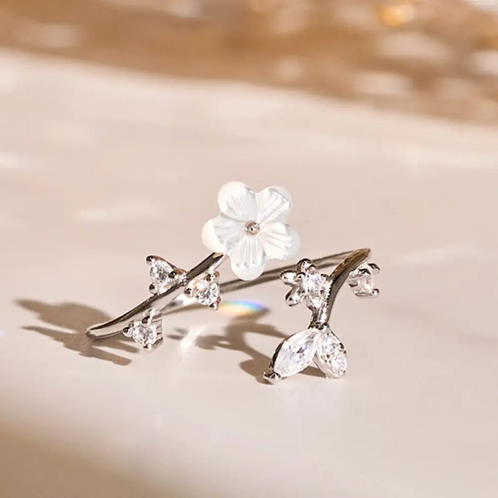 Buddha Stones 925 Sterling Silver White Flower Design Adjustable Blessing Ring - Silver - Ring