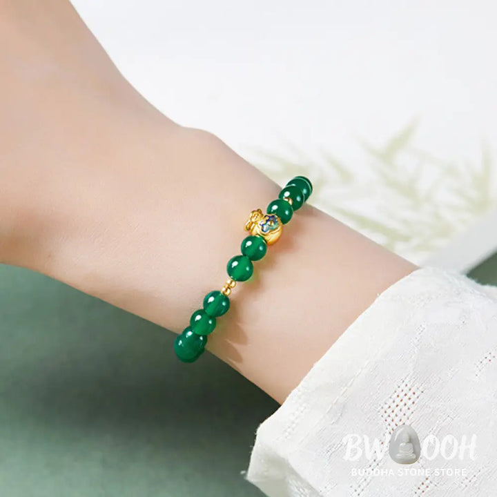 Buddha Stones 999 Sterling Silver Lucky Bag Green Chalcedony Calm Bracelet - Green Chalcedony (Wrist