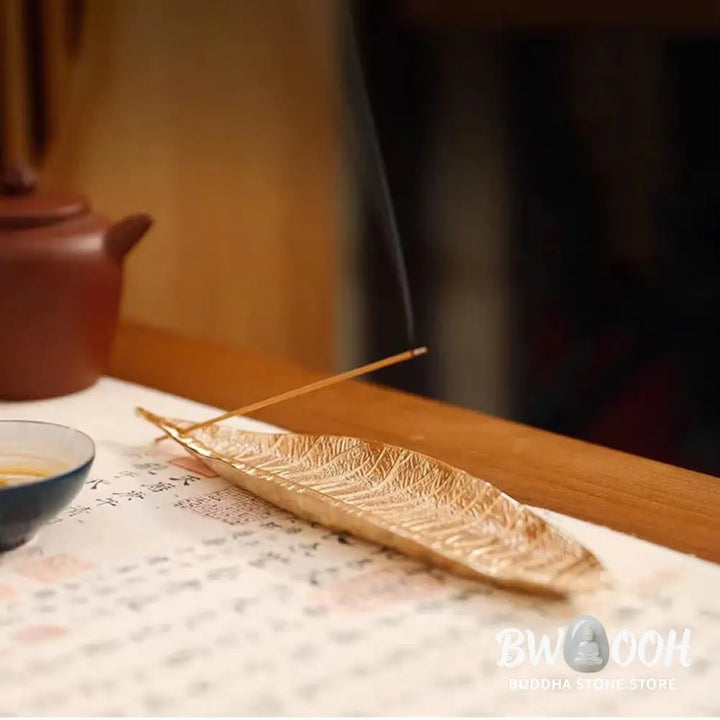 BWOOOH handcrafted incense burner - Alloy Oriental Leaf Healing Incense