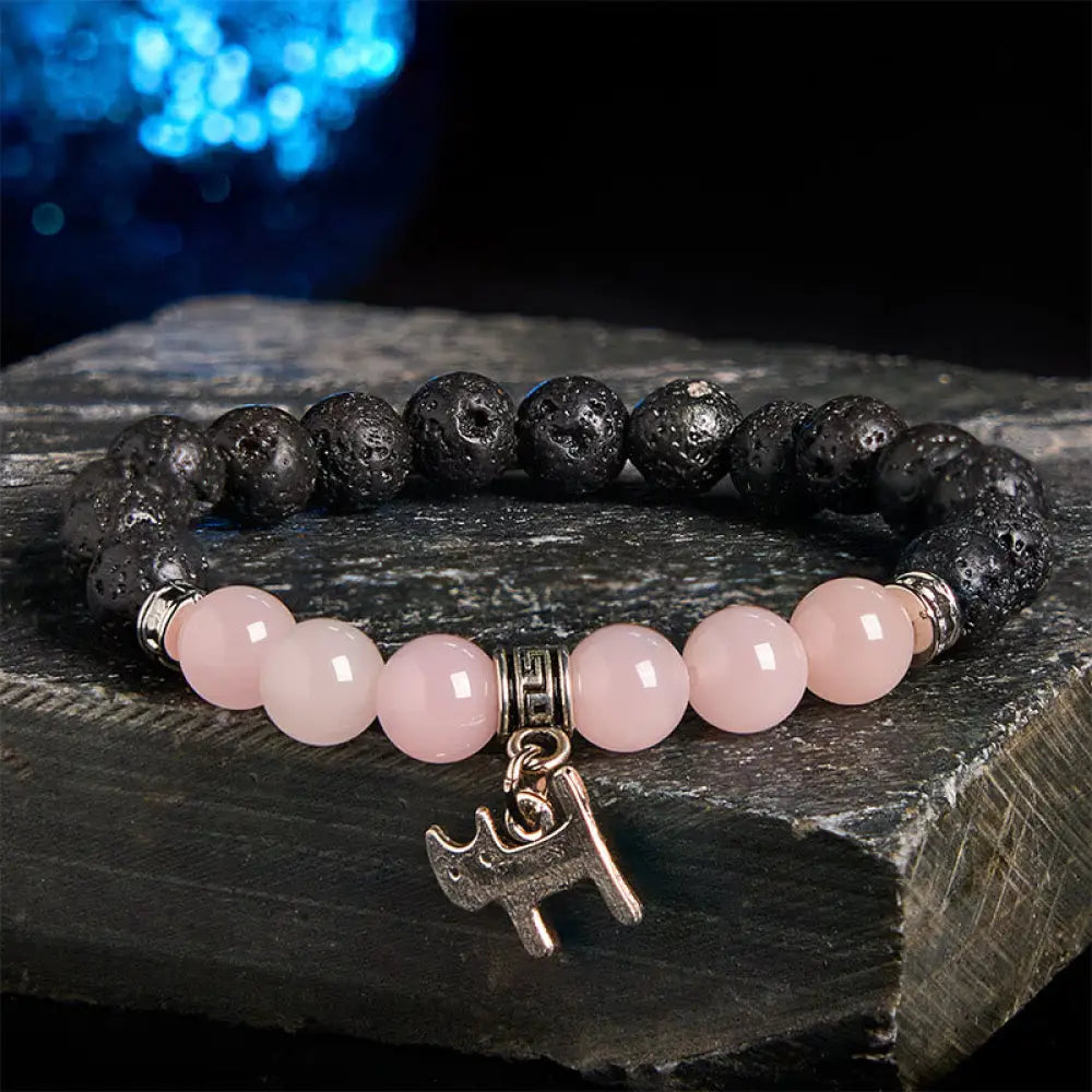 Buddha Stones Black Lava Rock Crystal Beads Animal Pattern Healing Bracelet - Cat Pattern(Wrist Circumference: 15-17cm)