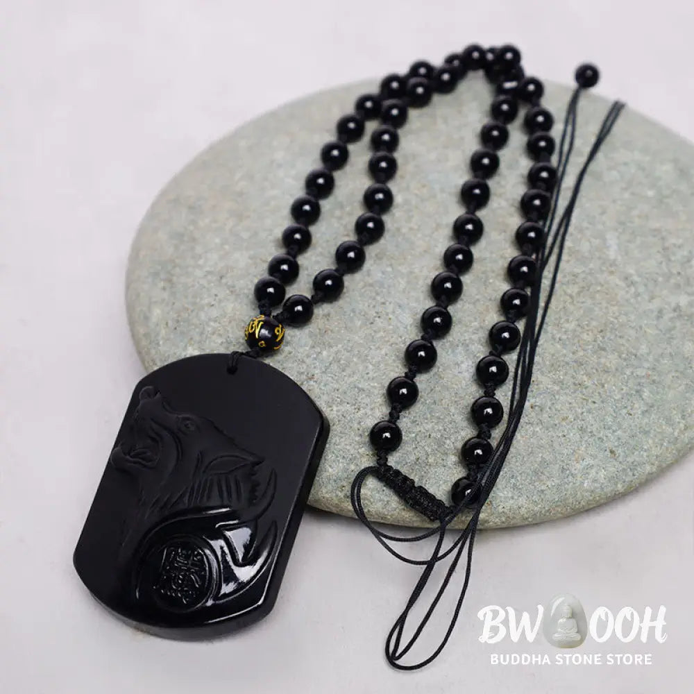 BWOOOH Black Obsidian Stone Wolf Purification Pendant Necklace, featuring a 50x40x13mm sleek wolf head, symbolizing strength, cleansing, and grounding energy. - View 7
