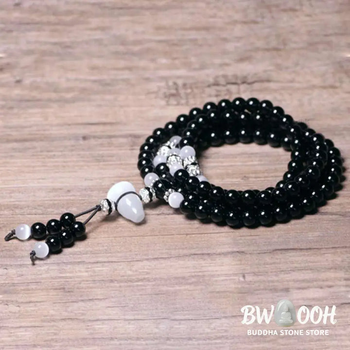 BWOOOH Black Onyx White Crystal Bead Meditation Bracelet - Black Onyx - Bracelet