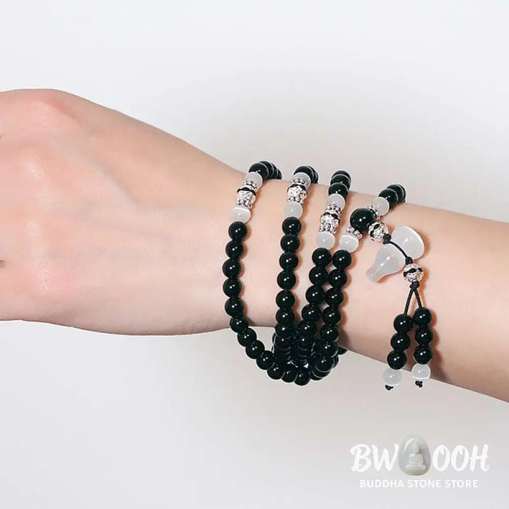 BWOOOH Black Onyx White Crystal Bead Meditation Bracelet - Black Onyx - Bracelet