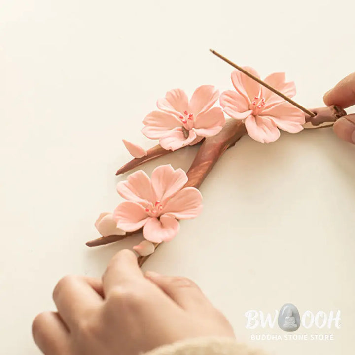 BWOOOH ceramic incense burner - Blooming Plum Blossom Branches Cera