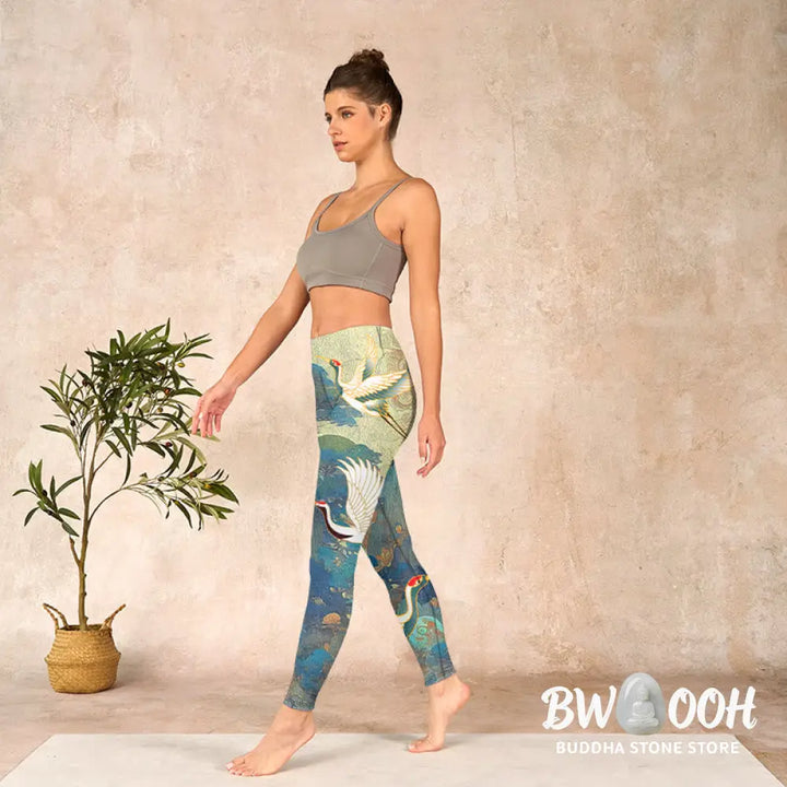 BWOOOH printed yoga leggings - Blue Red-crowned Crane Pine Tree Print G