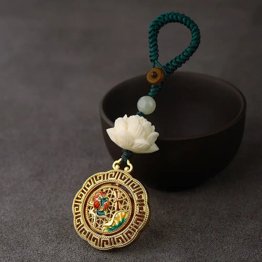 Buddha Stones Bodhi Seed Lotus Hetian Jade Bead Copper Rotatable Peace Key Chain - Dragonfly Lotus Leaf / Green Button