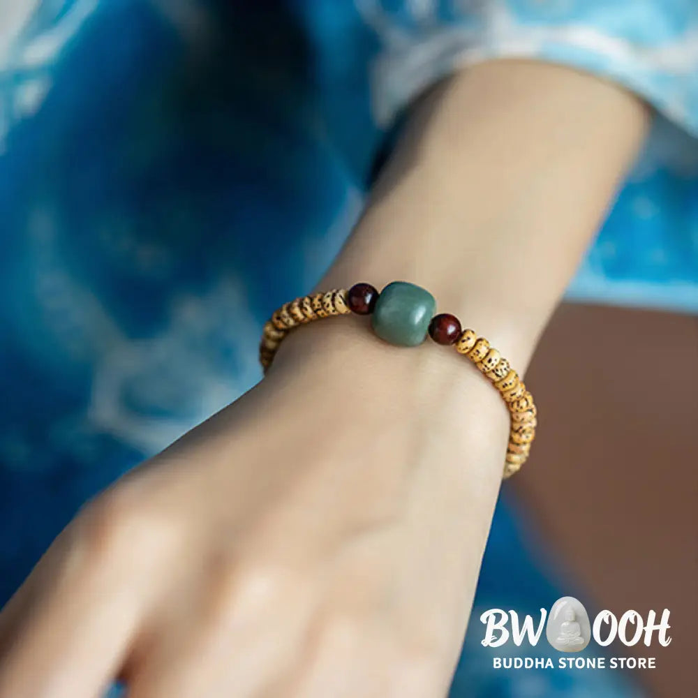 BWOOOH Bodhi Seed Small Leaf Red Sandalwood Wisdom Bracelet | natural stone spiritual bracelet for healing and mindful living