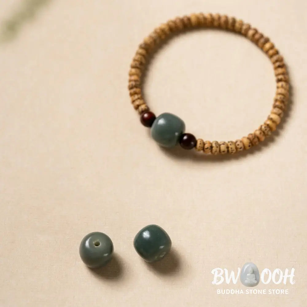 BWOOOH Bodhi Seed Small Leaf Red Sandalwood Wisdom Bracelet | natural stone spiritual bracelet for healing and mindful living