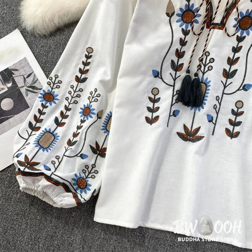 Buddha Stones Casual Embroidery Flower Leaf Pattern Women’s Cotton Linen Round Neck T-shirt - Women’s T-Shirts