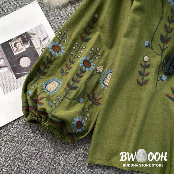Buddha Stones Casual Embroidery Flower Leaf Pattern Women’s Cotton Linen Round Neck T-shirt - Women’s T-Shirts