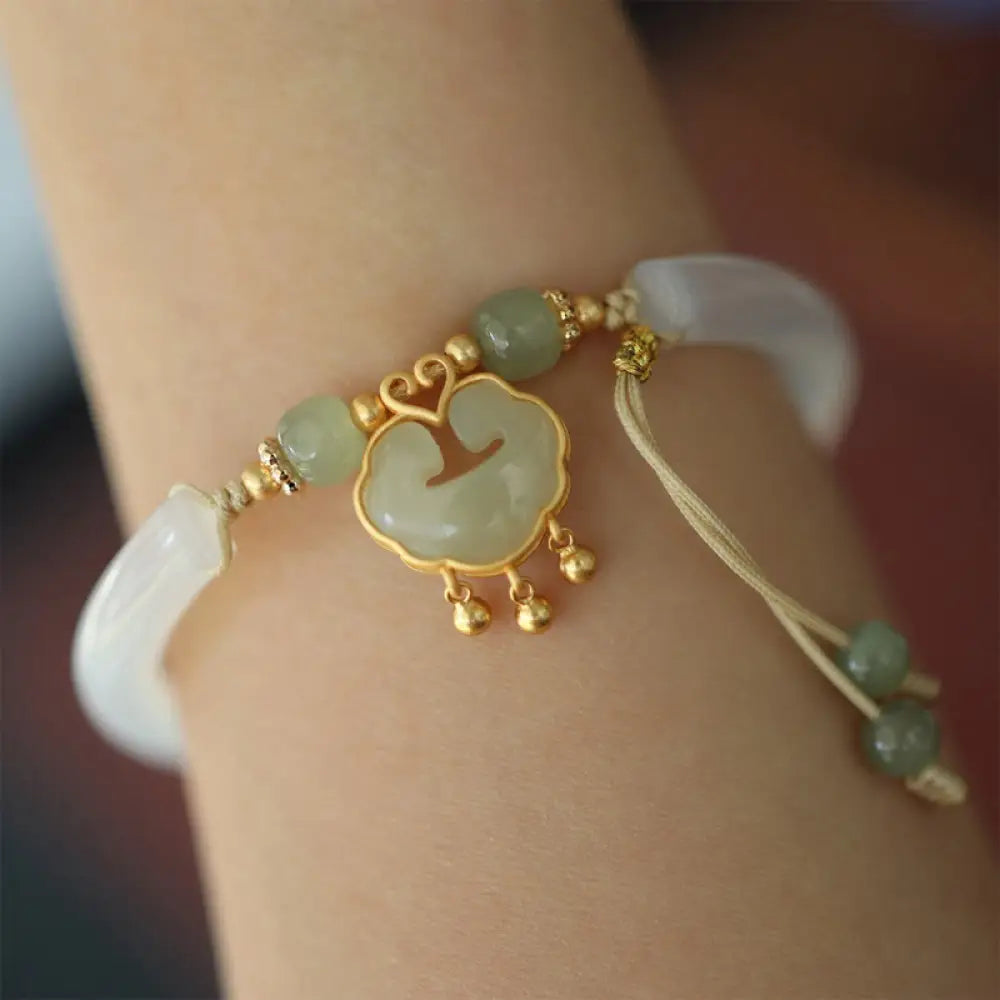BWOOOH Chalcedony Hetian Jade 925 Sterling Silver Auspicious Cloud Ruyi Lock Harmony Cuff Half Bracelet Bangle