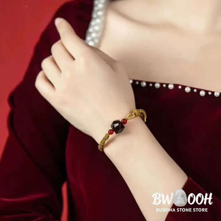 Buddha Stones Chinese Zodiac Natal Buddha Small Leaf Red Sandalwood Red String Protection Bracelet - BWOOOH - Bracelet