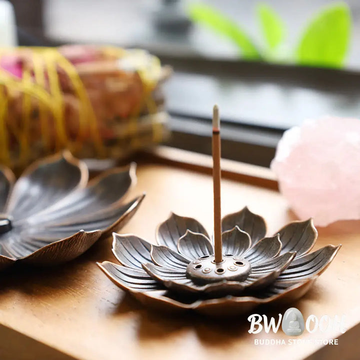 BWOOOH Creative Six-hole Lotus Incense Burner - Lotus - Incense Burner