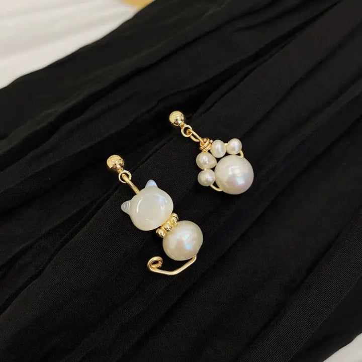 BWOOOH Cute Cat Paw Pearl Wisdom Stud Drop Earrings — Pearl crystal healing bracelet for spiritual healing and mindful living