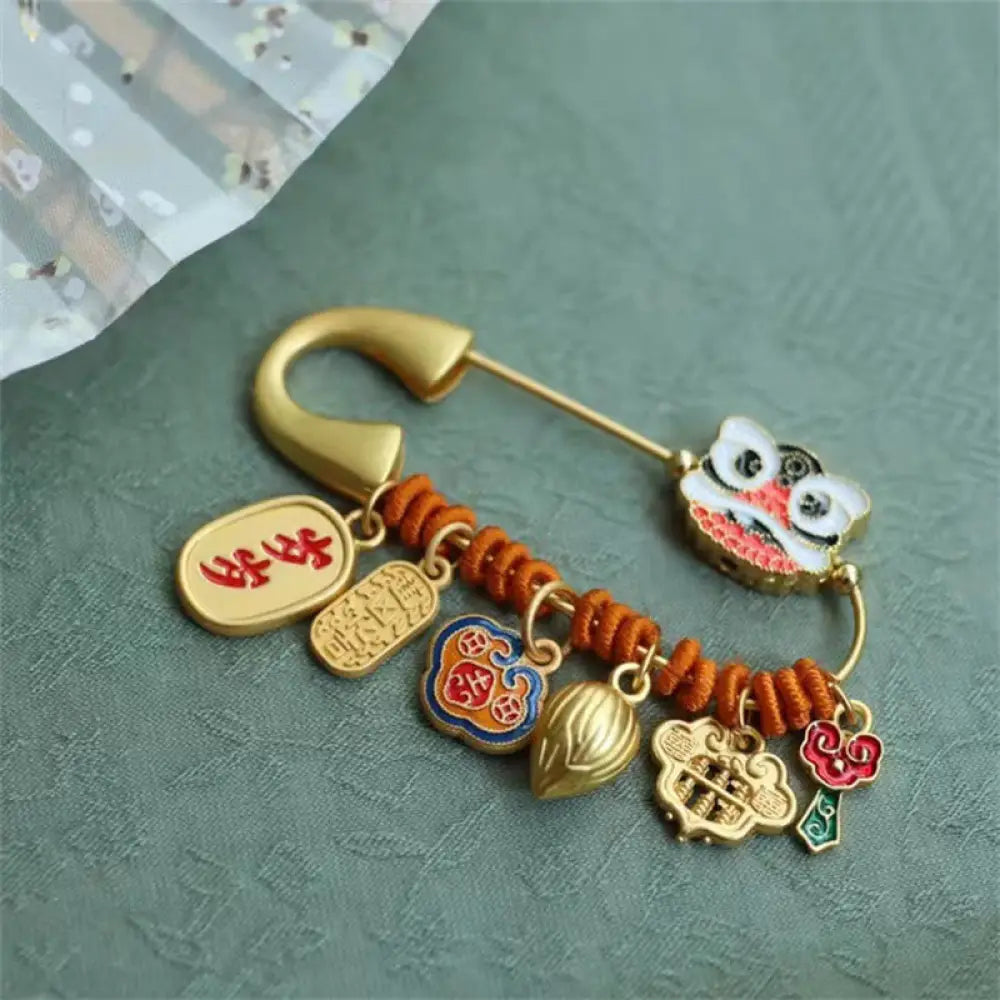 BWOOOH Dancing Lion Lotus Bud Copper Fortune Brooch