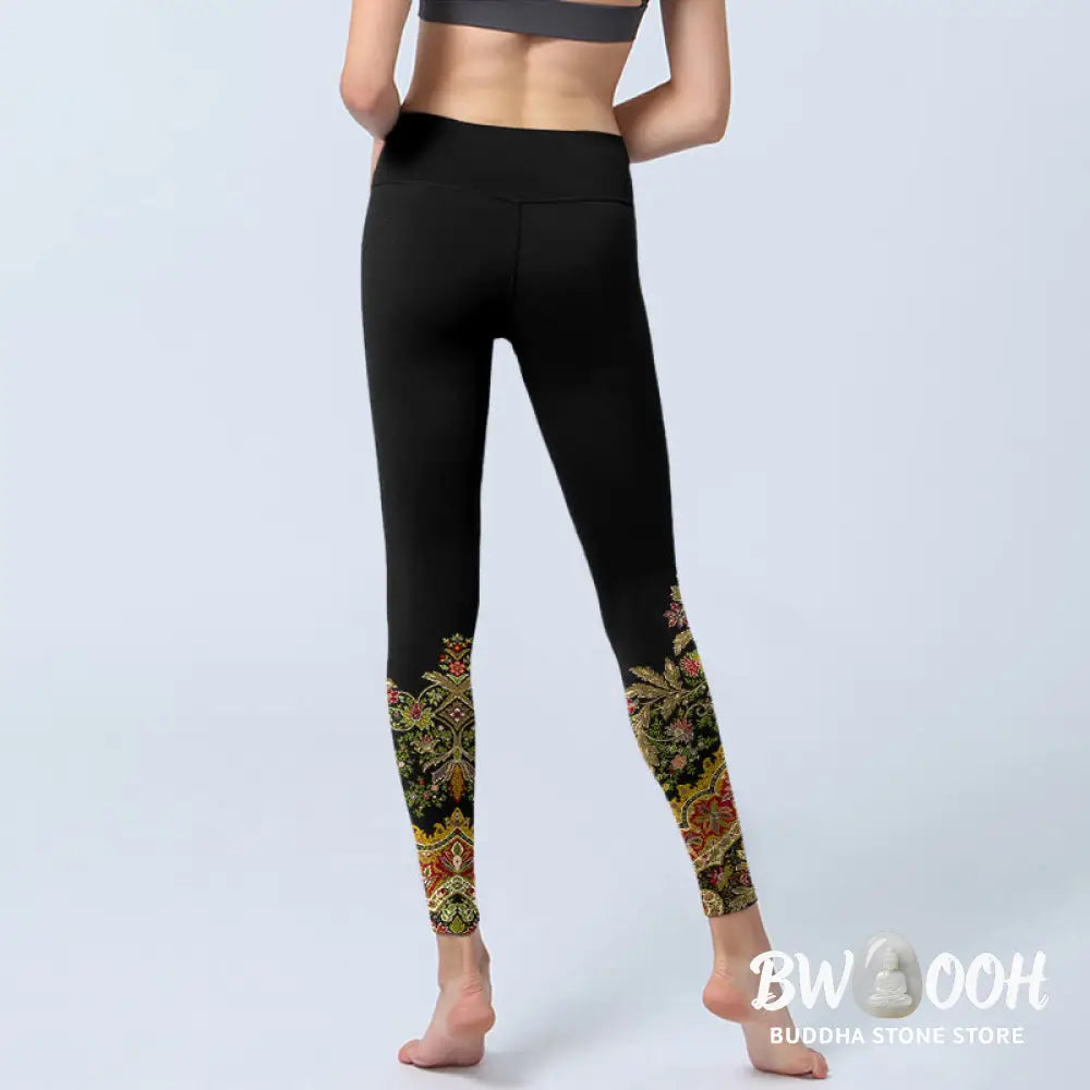 BWOOOH printed yoga leggings - Delicate Warm Tones Flower Leaf Pattern 