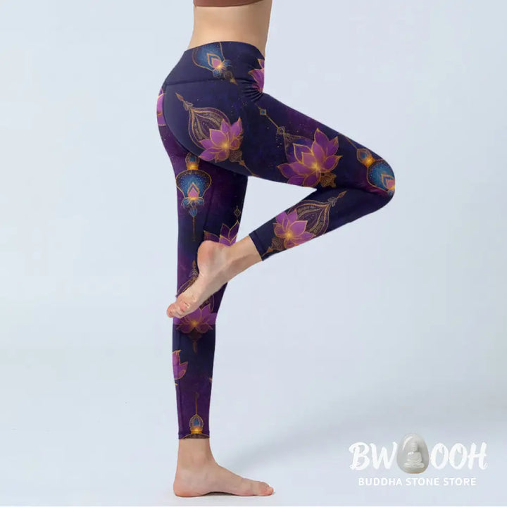 Buddha Stones Dreamlike Lotus Flower Lantern Print Gym Leggings Women&