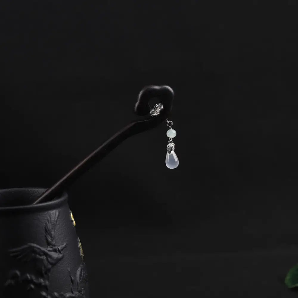 BWOOOH Ebony Auspicious Cloud Courage Hairpin