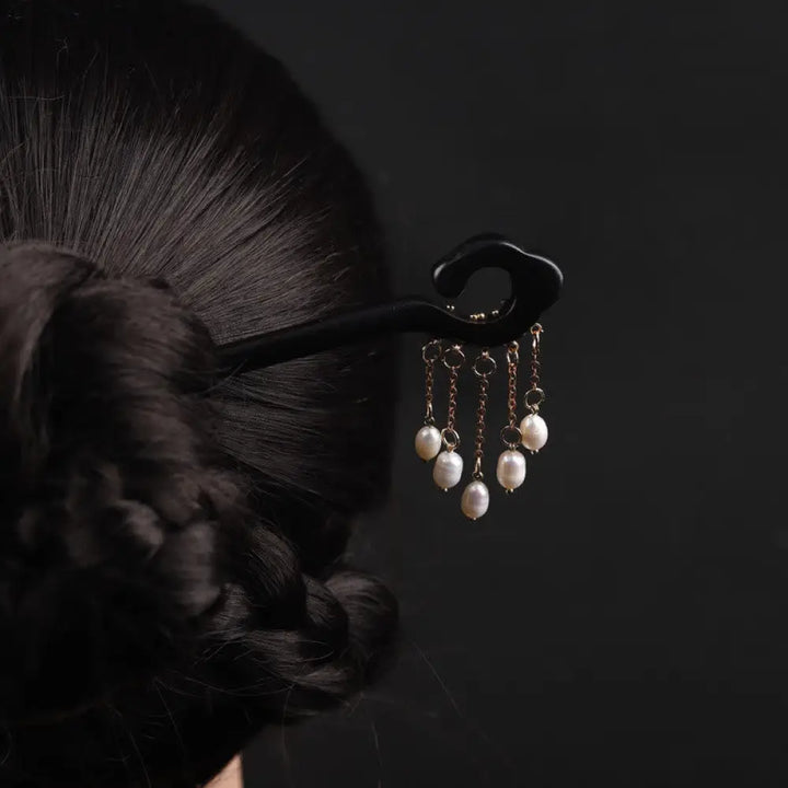 BWOOOH Ebony Auspicious Cloud Pearl Tassel Protection Hai