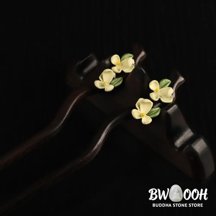 Buddha Stones Ebony Gardenia Petal Courage Hairpin - Ebony Hairpin - Hairpin