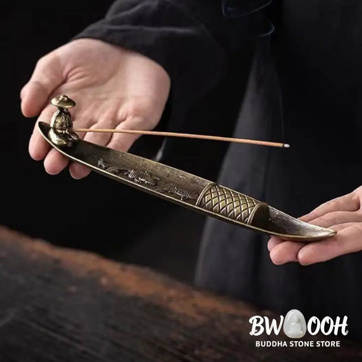 BWOOOH handcrafted incense burner - Fisherman Boat Koi Fish Zinc Alloy 