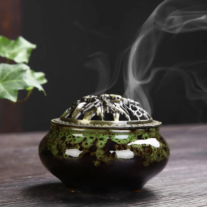 BWOOOH Flower Pattern Ceramic Blessing Meditation Incense Burner Decoration - Green - Decorations Incense Burner