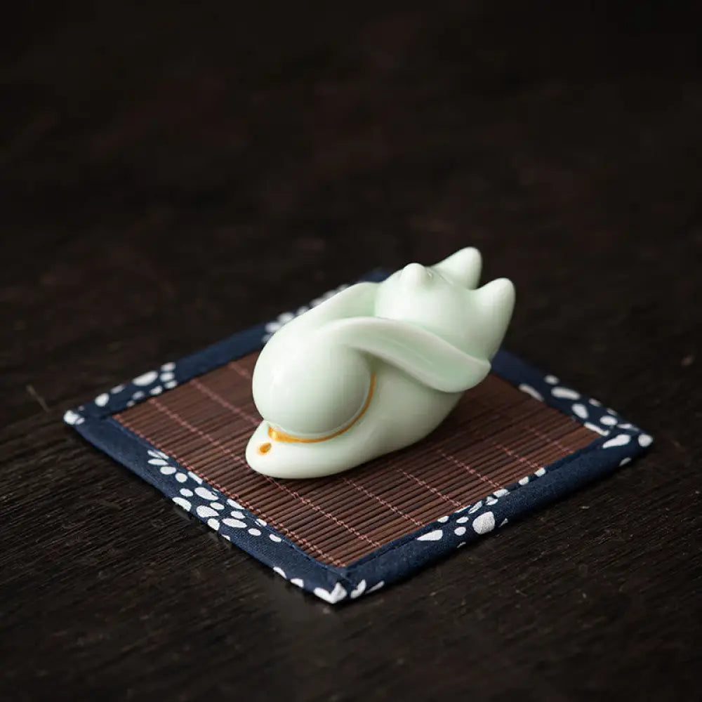 BWOOOH ceramic incense burner - Flying Rabbit Bamboo Mat Healing Ce