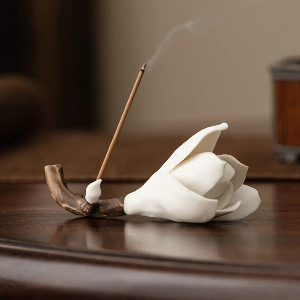 BWOOOH ceramic incense burner - Gardenia Flower Pattern Ceramic Hea