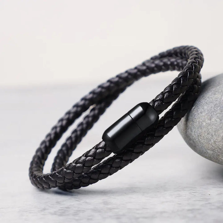 Buddha Stones Genuine Leather Red String Protection Magnetic Buckle Bracelet - BWOOOH - Black(Wrist Circumference
