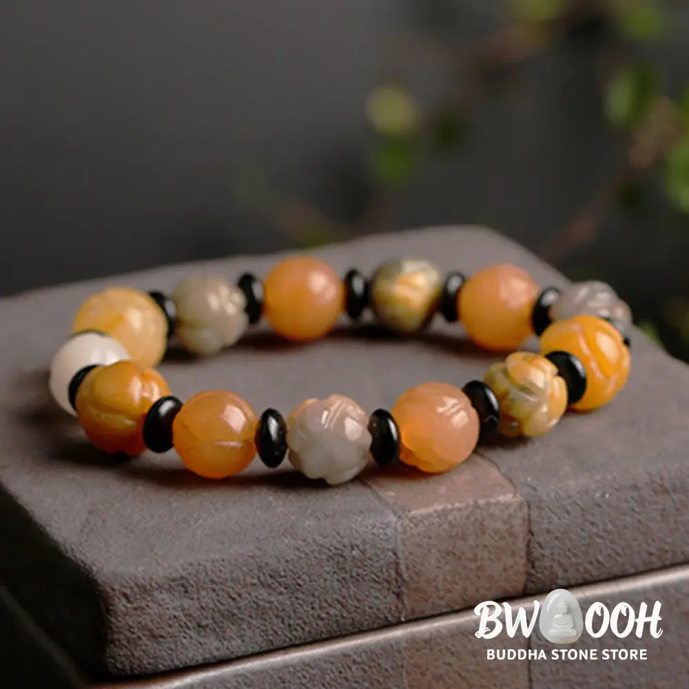 BWOOOH Golden Silk Jade Lotus Wealth Luck Bracelet - Bracelet