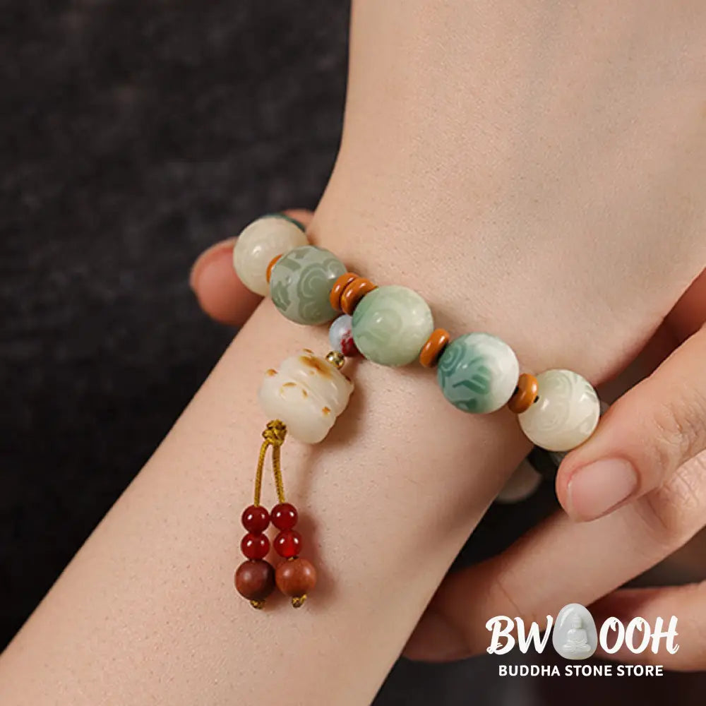 BWOOOH Gradient Bodhi Seed Om Mani Padme Hum Carved Zakir
