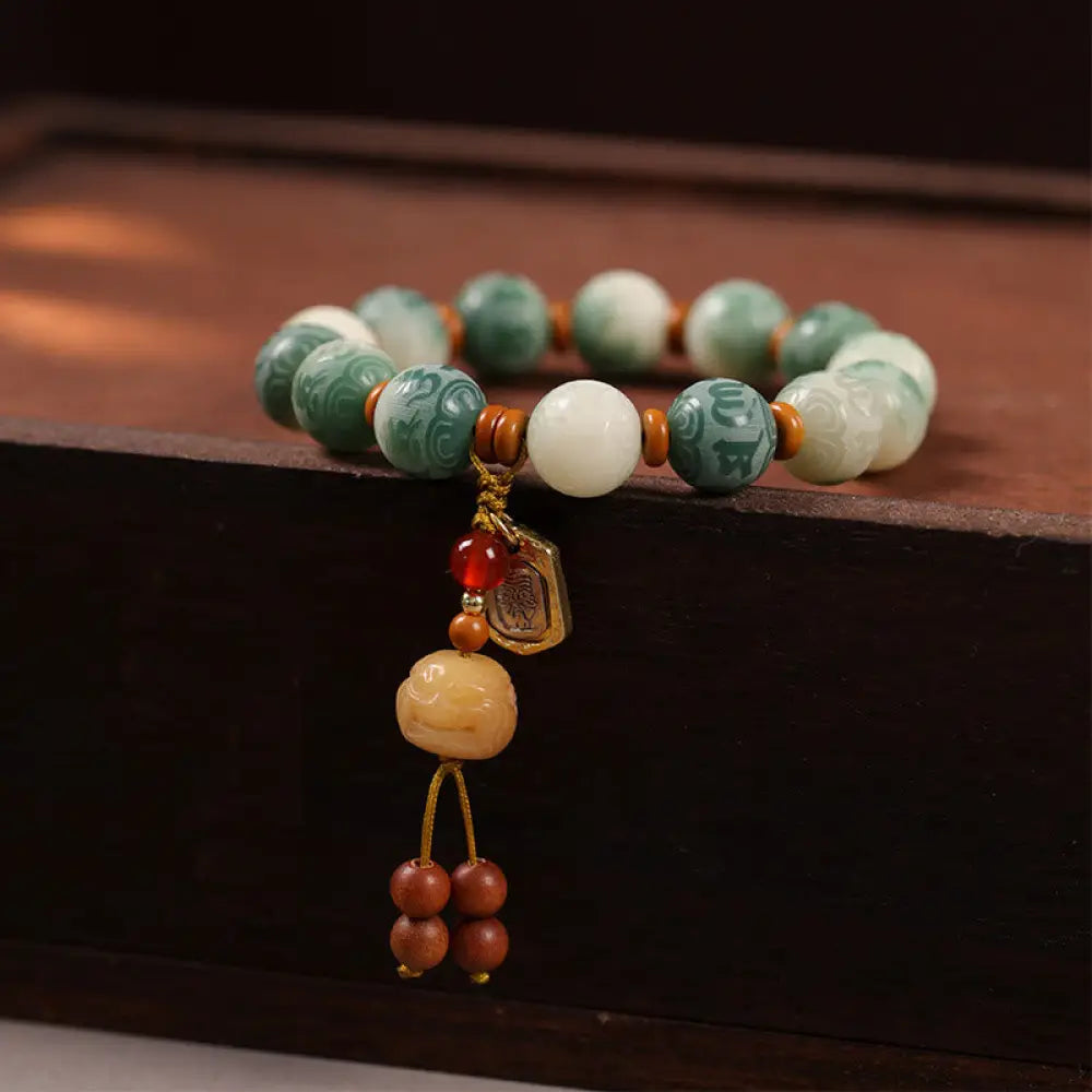 BWOOOH Gradient Bodhi Seed Om Mani Padme Hum Carved Zakir
