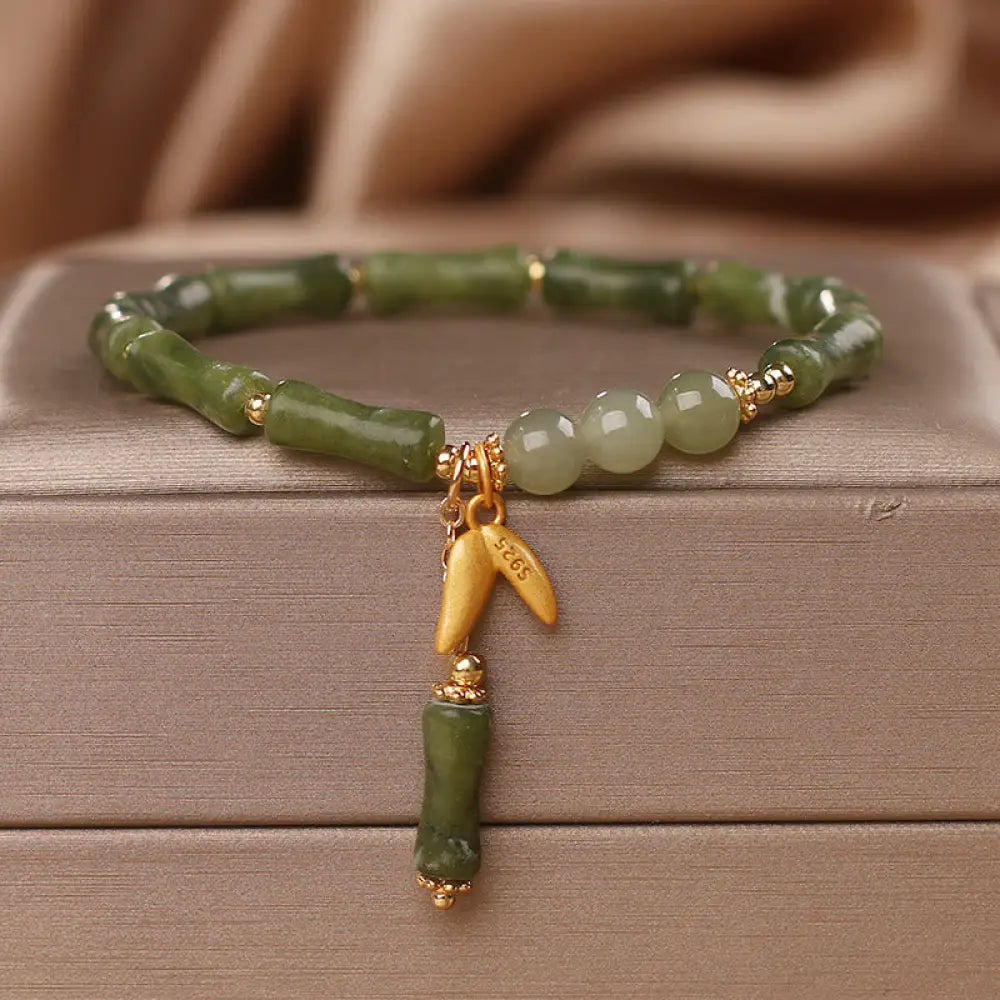 BWOOOH Green Bamboo Jade Leaf Pattern Wealth Luck Bracelet - Green Bamboo Leaf(Wrist Circumference 14-15cm)
