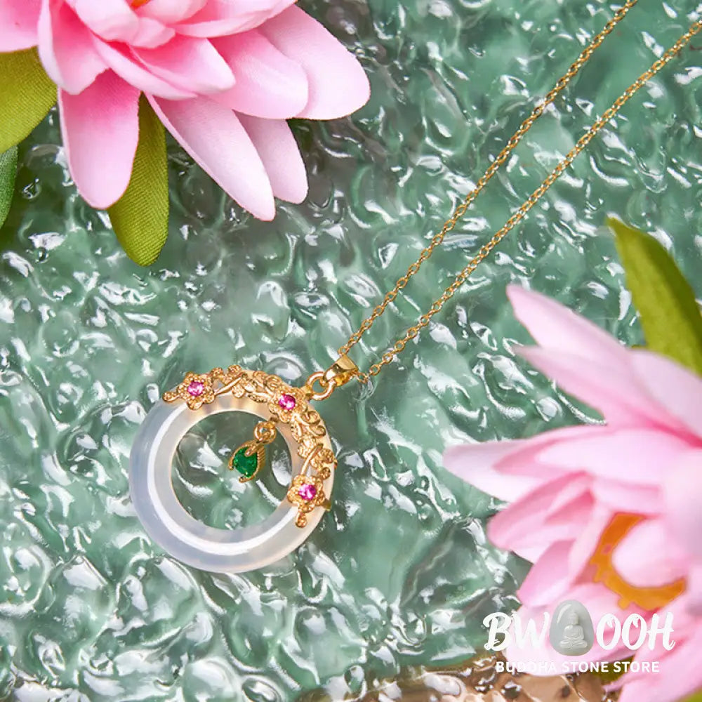 Buddha Stones Green Chalcedony Peace Buckle Design Strength Necklace Pendant - BWOOOH - Necklaces &amp; Pendants