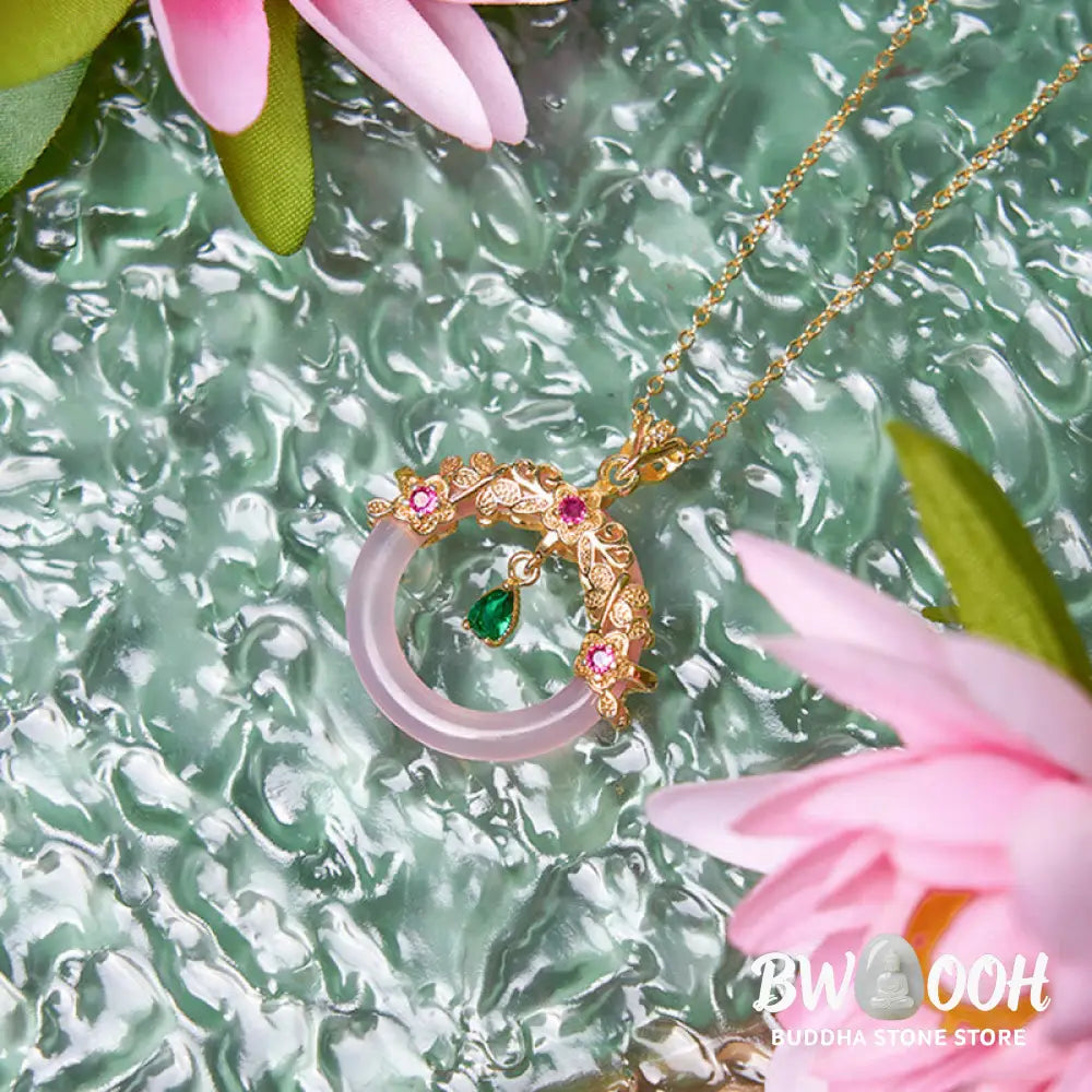 Buddha Stones Green Chalcedony Peace Buckle Design Strength Necklace Pendant - BWOOOH - Necklaces &amp; Pendants