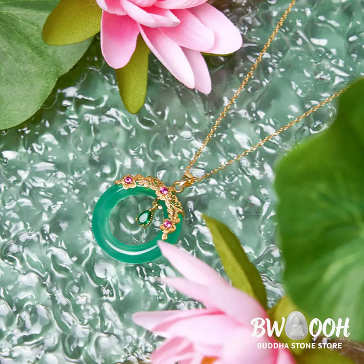 Buddha Stones Green Chalcedony Peace Buckle Design Strength Necklace Pendant - BWOOOH - Necklaces &amp; Pendants