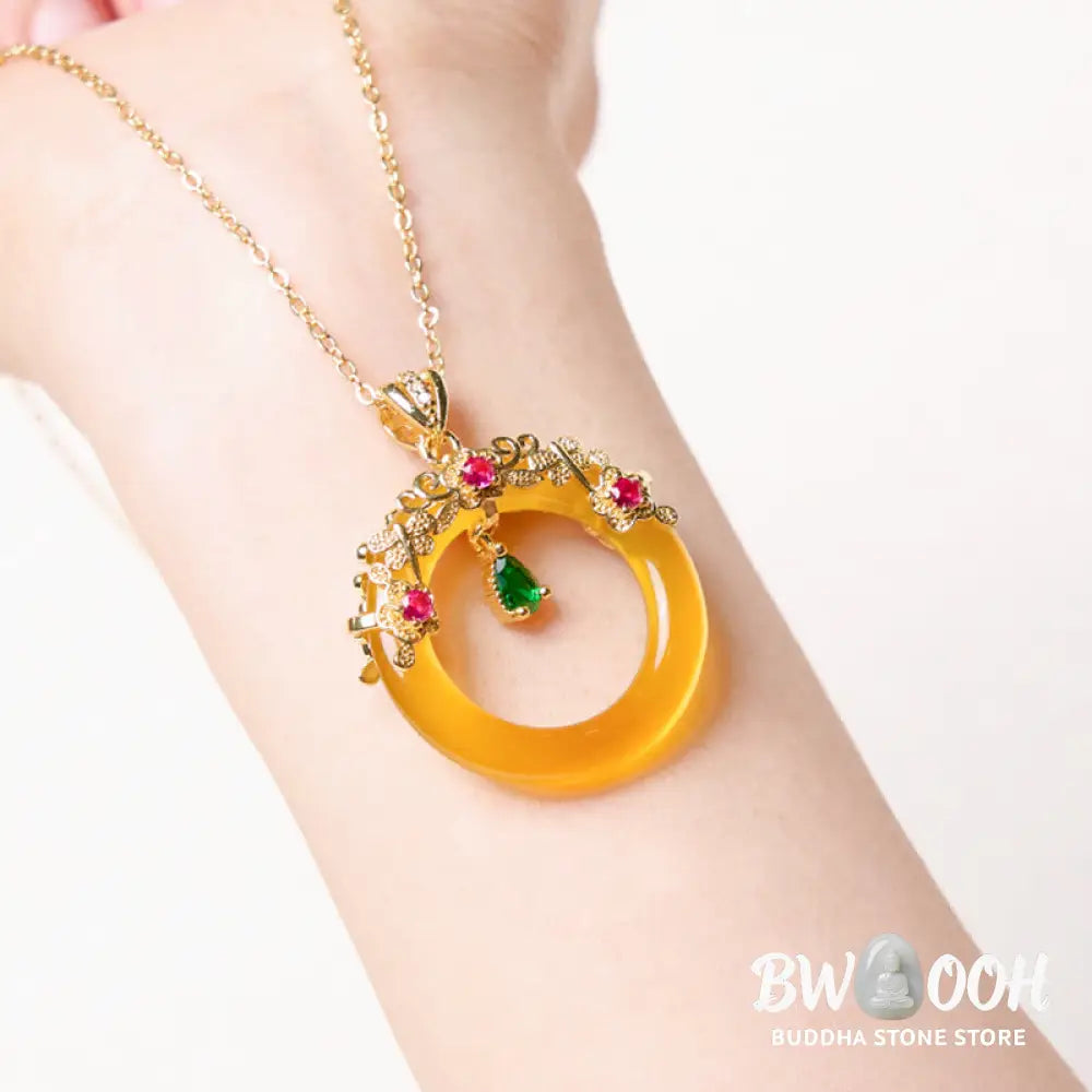 Buddha Stones Green Chalcedony Peace Buckle Design Strength Necklace Pendant - BWOOOH - Necklaces &amp; Pendants