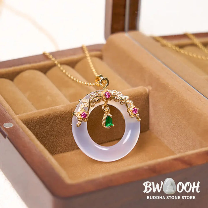 Buddha Stones Green Chalcedony Peace Buckle Design Strength Necklace Pendant - BWOOOH - Necklaces &amp; Pendants