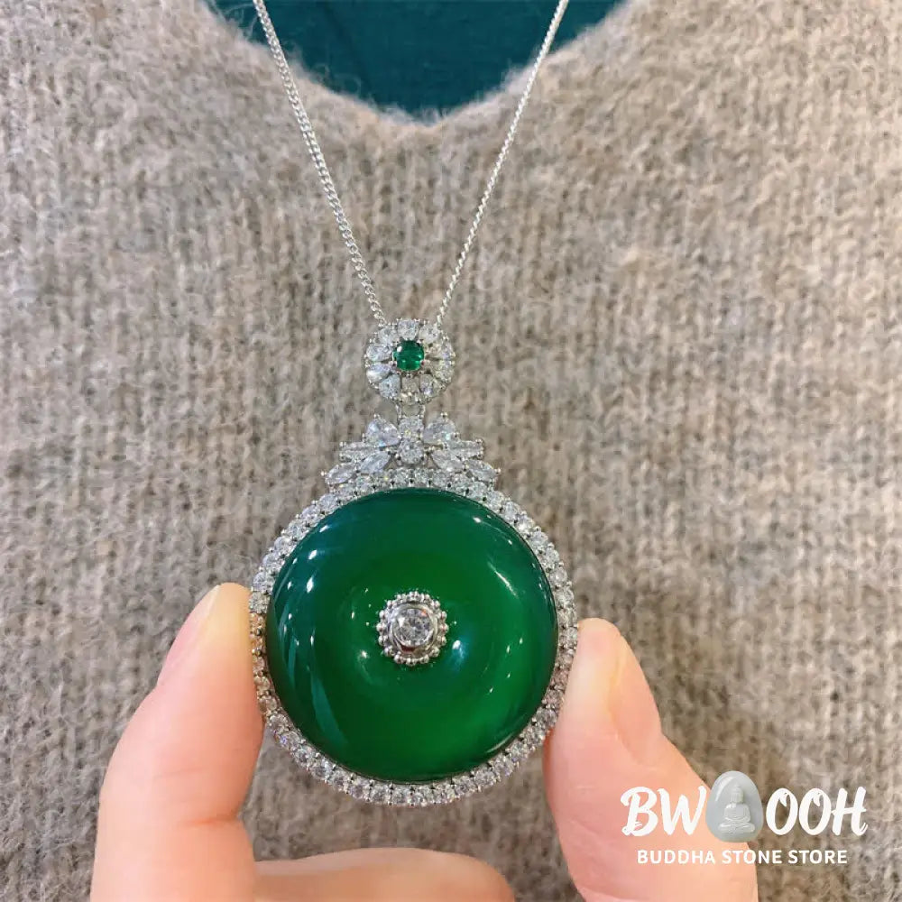 Buddha Stones Green Chalcedony Round Peace Buckle Strength Necklace Pendant - BWOOOH - Green