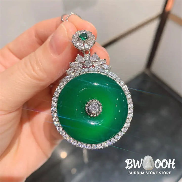 Buddha Stones Green Chalcedony Round Peace Buckle Strength Necklace Pendant - BWOOOH - Green