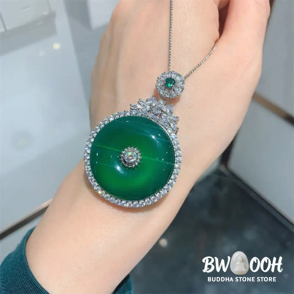 Buddha Stones Green Chalcedony Round Peace Buckle Strength Necklace Pendant - BWOOOH - Green
