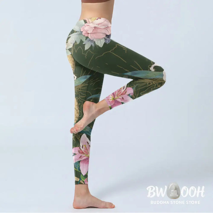 BWOOOH printed yoga leggings - Green Golden Snake Lily Peony Flowers Pr
