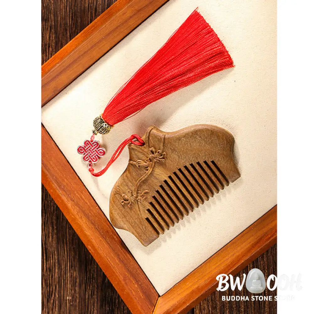 Buddha Stones Green Sandalwood Flower Pattern Engraved Soothing Comb - Comb