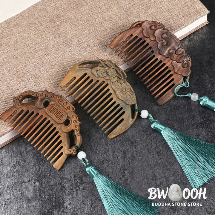 Buddha Stones Green Sandalwood Fox Peony Flower Lotus Engraved Cure Tassel Comb - Comb