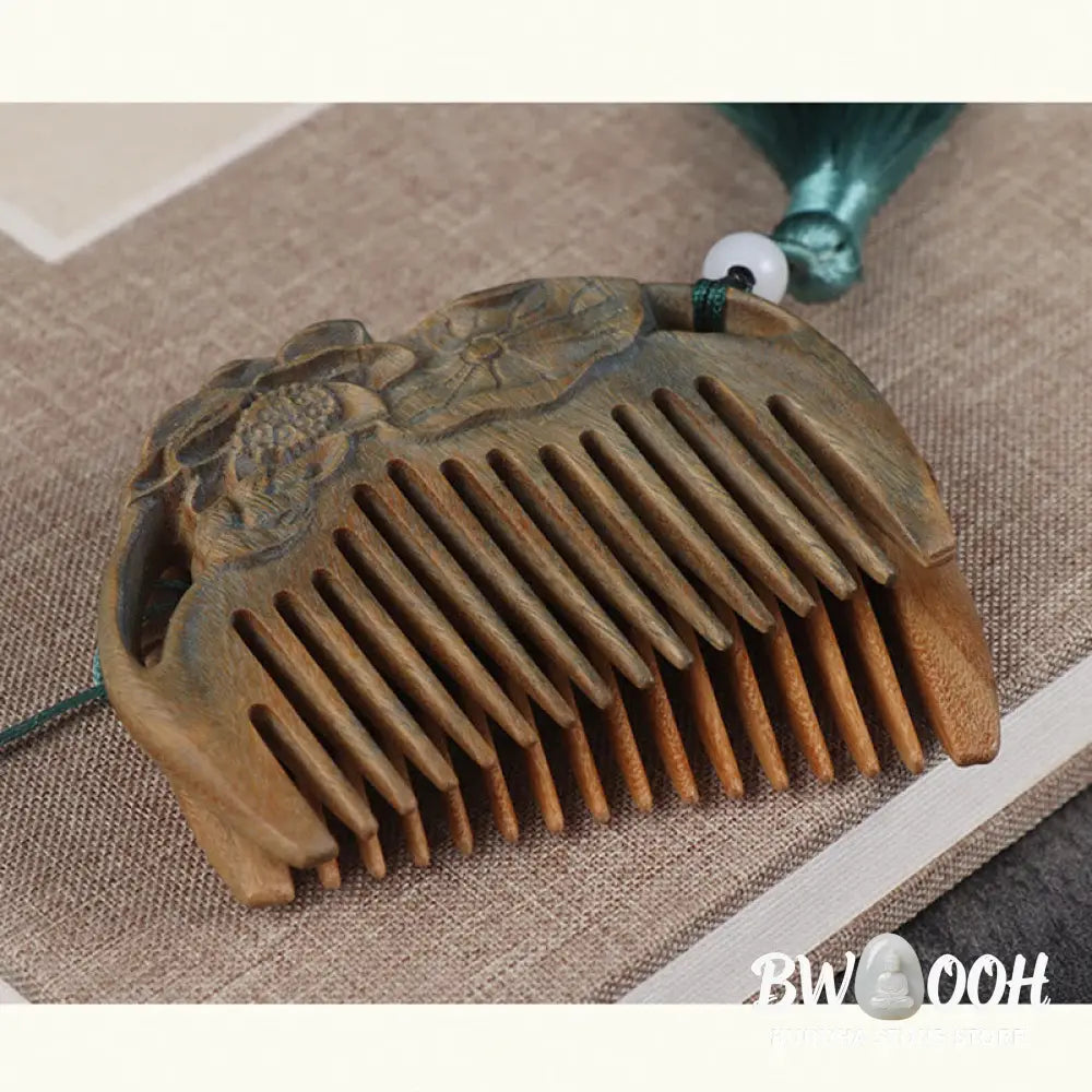 Buddha Stones Green Sandalwood Fox Peony Flower Lotus Engraved Cure Tassel Comb - Comb
