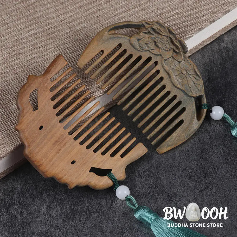 Buddha Stones Green Sandalwood Fox Peony Flower Lotus Engraved Cure Tassel Comb - Comb